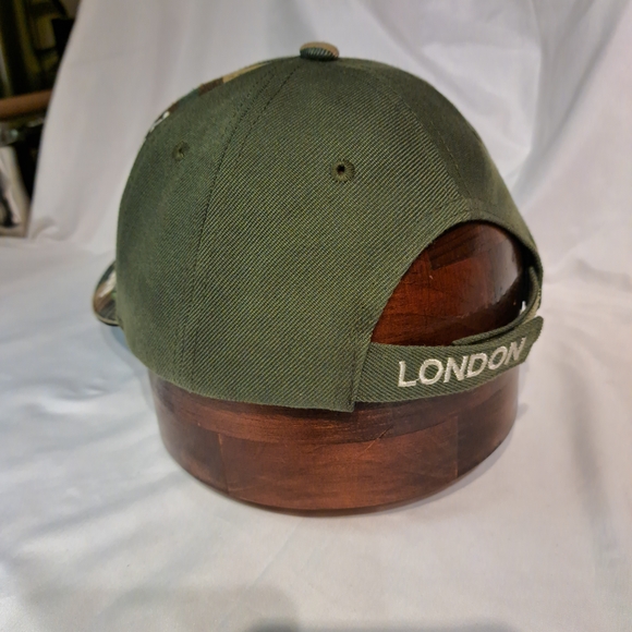 Green Camouflage London Cap - Picture 3 of 4
